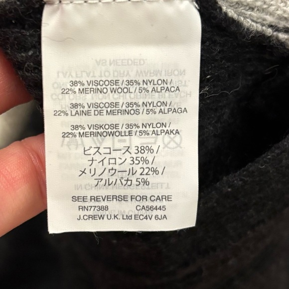 Madewell Warm Light V Neck Sweater - Picture 6 of 9